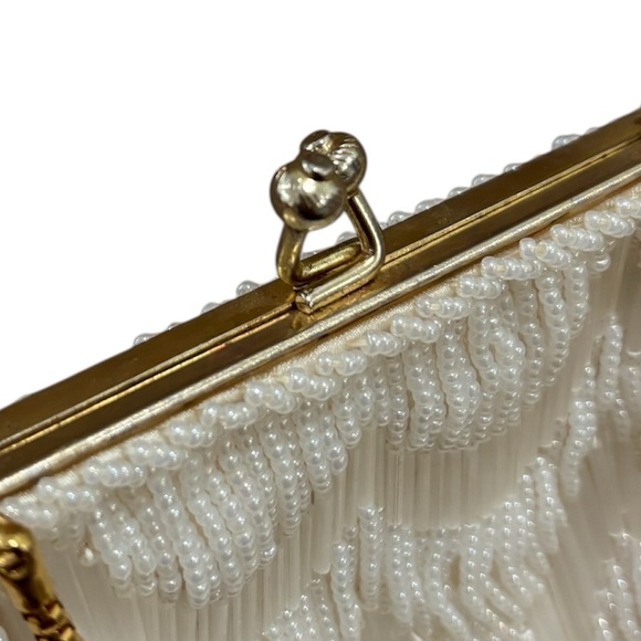 Vintage White Beaded Bag - Picture 5 of 6